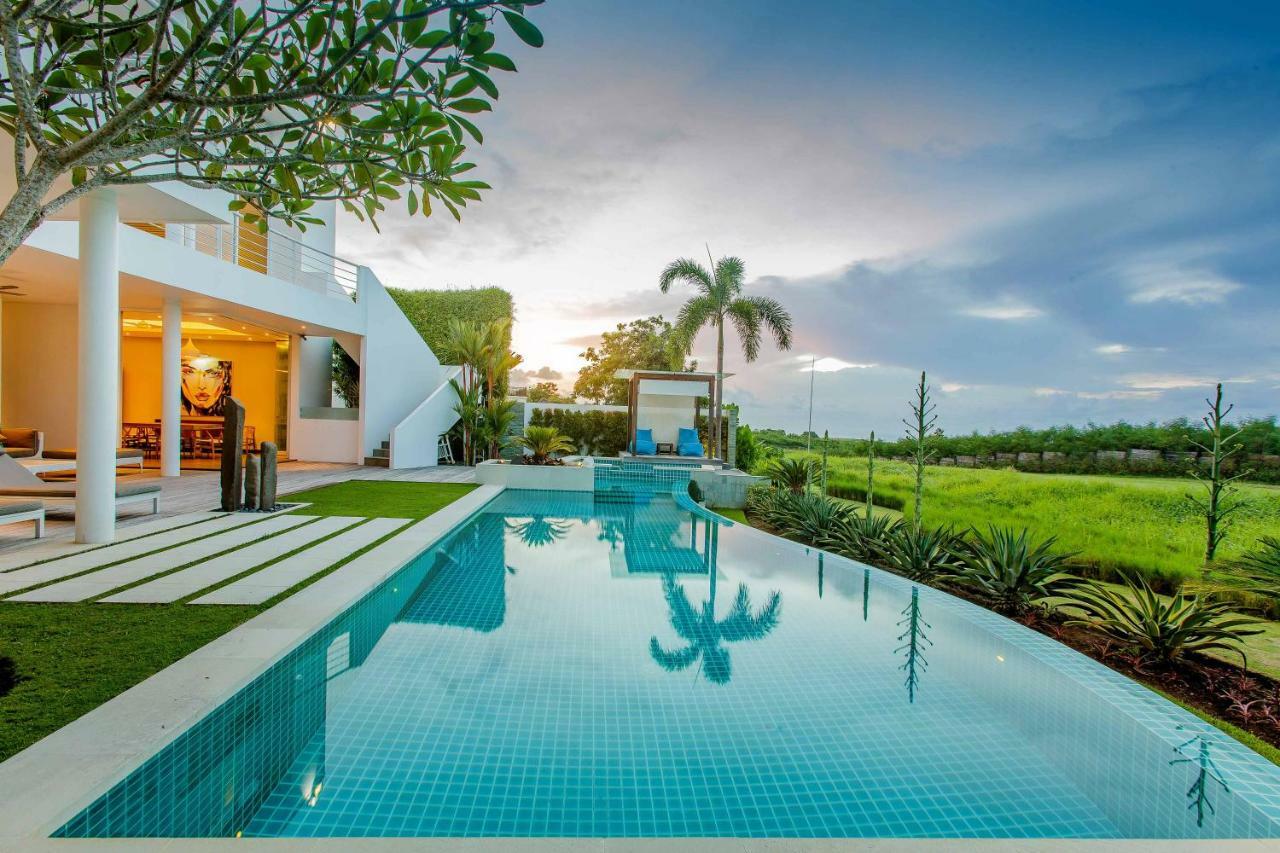 Phocea Golf View Villa By Premier Hospitality Asia Pecatu Exteriér fotografie
